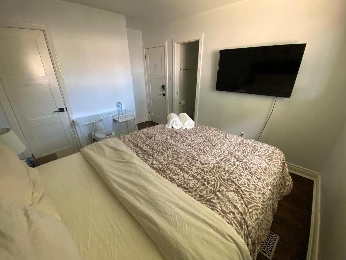 Yonge And Finch Subway !P Cozy & Quiet Private Bdr With Private Bathroom Τορόντο Εξωτερικό φωτογραφία